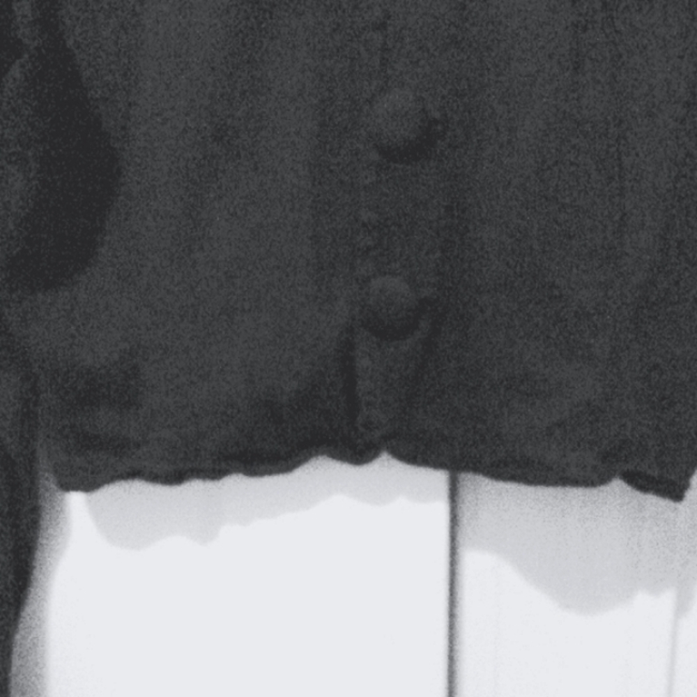 Black button down top - Picture 5 of 8